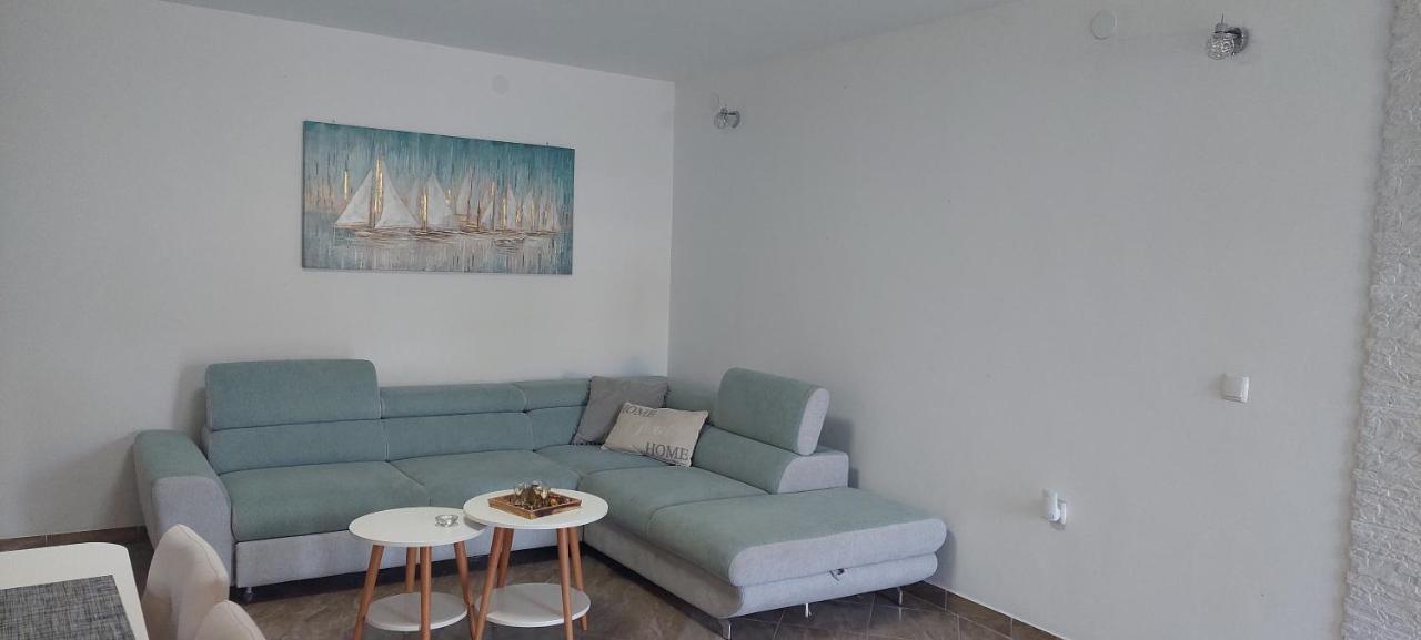 Apartmani Nikola Трогир Стая снимка