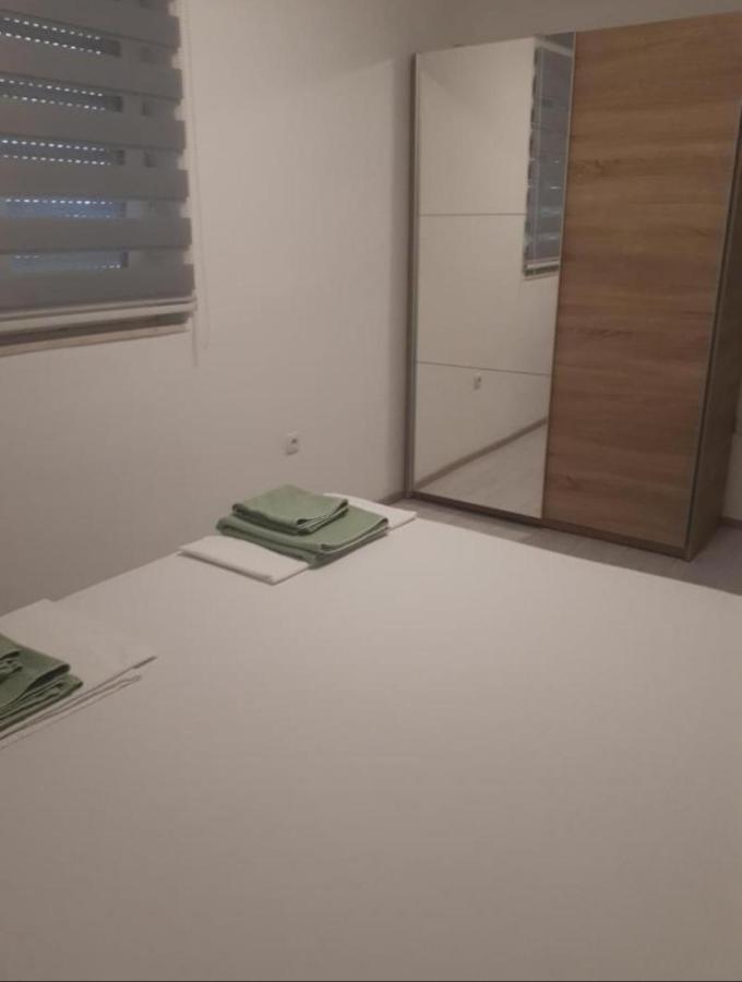 Apartmani Nikola Трогир Екстериор снимка